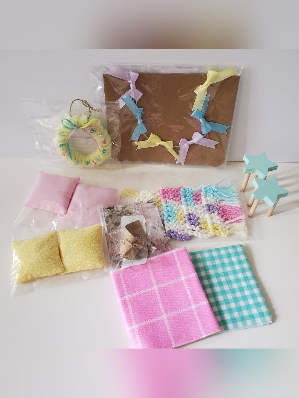 Miniature Dollhouse 1:12 Scale Accessory Bundle Pink Purple Yellow Maileg